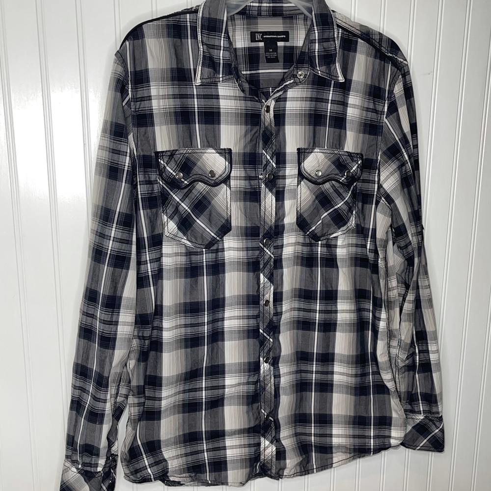 INC Black/gray plaid pearl snaps, long sleeve button down Shirt size medium‎
